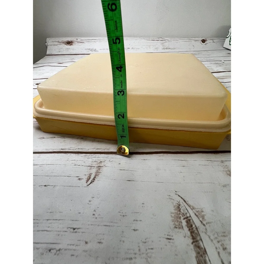 Tupperware Divided Serving Tray Harvest Gold Yellow Vintage 723-2 15 Inch